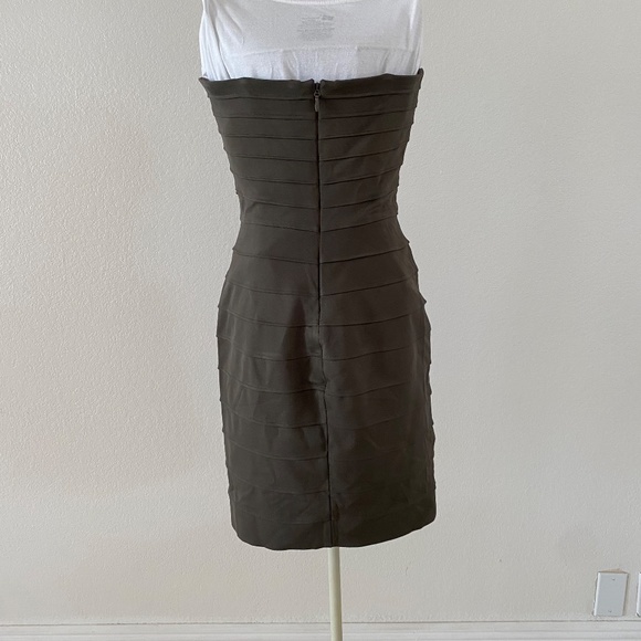 BCBGMazazria Dress Green Sz 6- 0033 - Picture 2 of 4